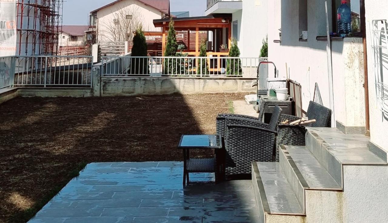 Apartamento Apartament Mon Jardin - Iasi Exterior foto